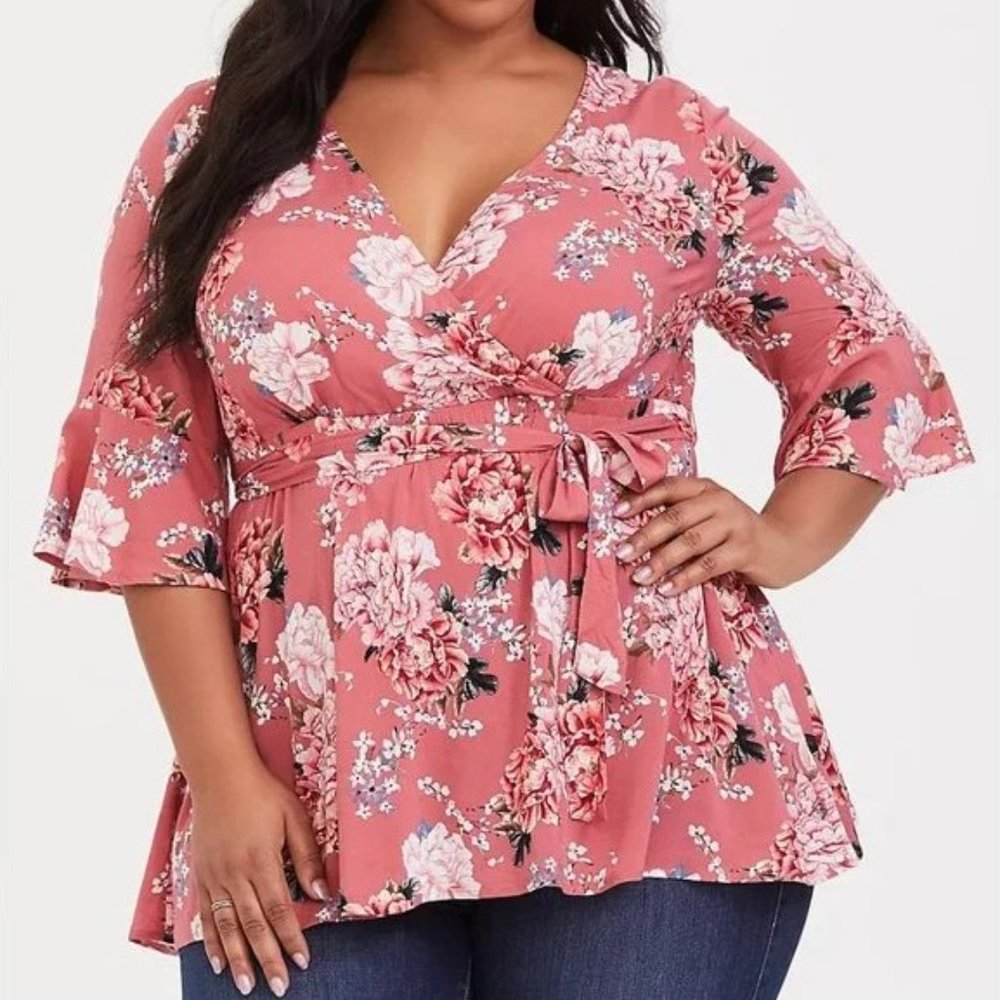 Torrid Floral Pink Floral Challis Surplice Babydoll Blouse Size 00